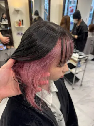 ミディアム カラー ヘアアレンジ 目黒 碧人のヘアスタイル