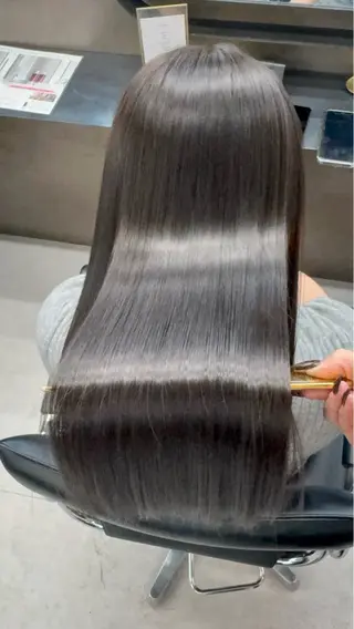 ロング カラー 渡邉 大介のヘアスタイル