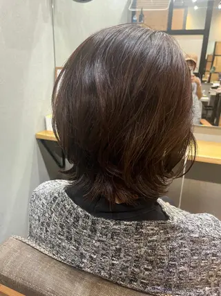 セミロング カラー パーマ ヘアアレンジ メンズ キッズ ネイル マツエク・マツパ アイブロウ 久木原 ゆりのヘアスタイル