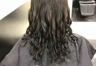 ミディアム パーマ 小久保 なるみのヘアスタイル