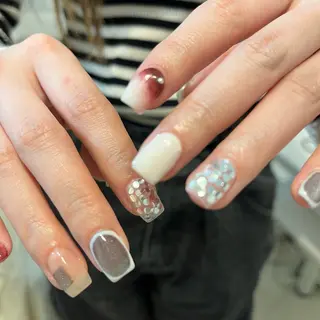 ネイル NORA nail UMEDA MAIのネイルデザイン