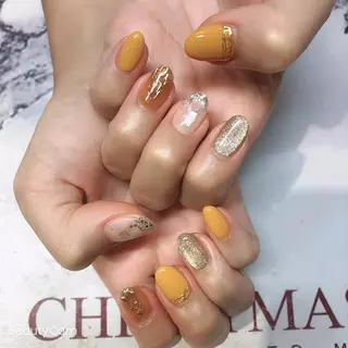 ネイル ガレンドウ 白澤 愛子のネイルデザイン