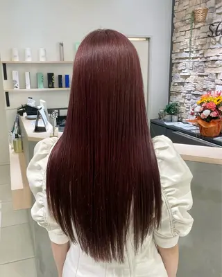 カラー SLASHスラッシュ 辻村  彩華のヘアスタイル