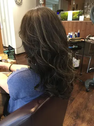 ロング 三浦 健太郎のヘアスタイル
