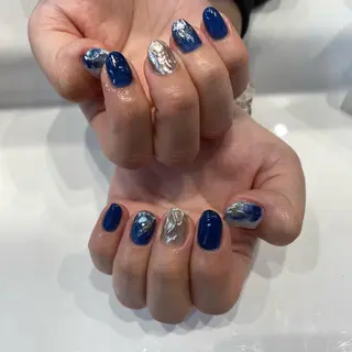 ネイル 鎌田 玲奈のネイルデザイン