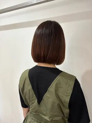 ミディアム カラー 顔周りカット ピンク カラー🩰りりのヘアスタイル