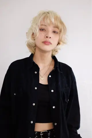 ショート ヘアアレンジ 🦠デザインカラー/ 魚瀬あおい🦠のヘアスタイル