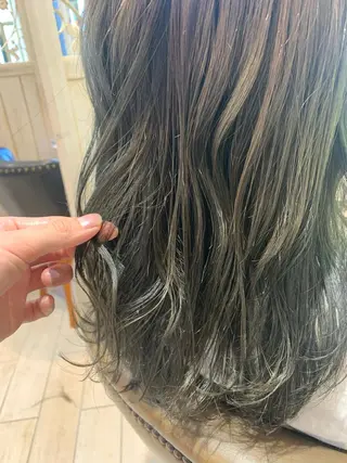 セミロング カラー パーマ ヘアアレンジ メンズパーマ特化🔥 ツイスパ/シャドウのヘアスタイル