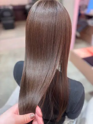 ロング 艶カラー✨レイヤー 𝐚𝐲𝐚𝐤𝐚のヘアスタイル