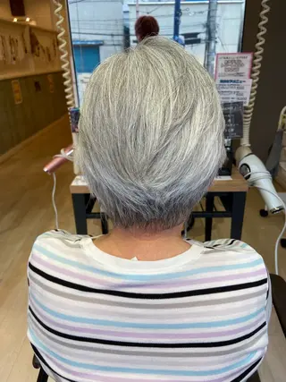 ショート コバヤシ ユウスケのヘアスタイル