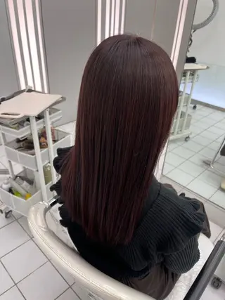 カラー 菅 野のヘアスタイル