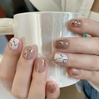 ネイル Queens ひなのネイルデザイン