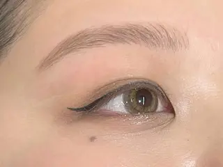 アイブロウ Reve代官山 suzukaのマツエク・マツパデザイン