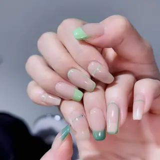 ネイル Queens マオのネイルデザイン