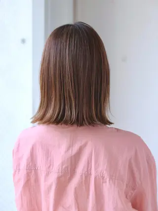 ミディアム カラー 中西 美聖のヘアスタイル