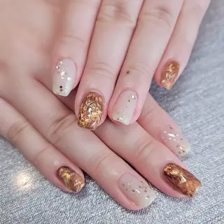ネイル Nailsalon Wisteriaのネイルデザイン