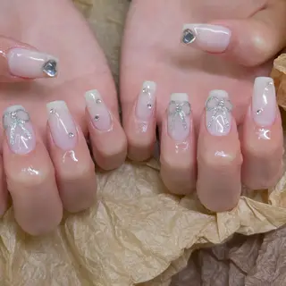 ネイル ToliyDeliy Nail Salonのネイルデザイン