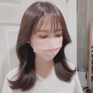 セミロング パーソナルカラー lapiax阿部のヘアスタイル