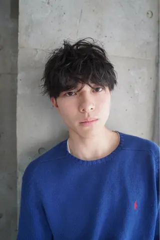 カラー パーマ メンズ パーマ特別価格🔥 宇宙のヘアスタイル