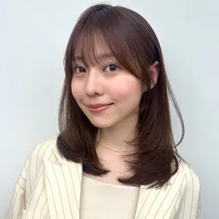 ミディアム カラー 顔まわり🥨レイヤー /透明感/水口舞奈のヘアスタイル