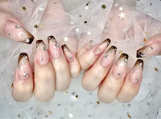 ネイル I-nailロング /ワンホン/キラキラのネイルデザイン