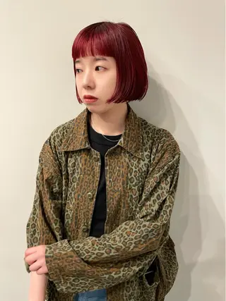 ショート カラー ブリーチ😼 ボブ✍️レイヤーのヘアスタイル