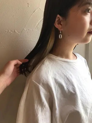 セミロング カラー 山下 千明のヘアスタイル