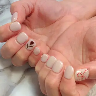 ネイル ジェヌインネイル 河内のネイルデザイン