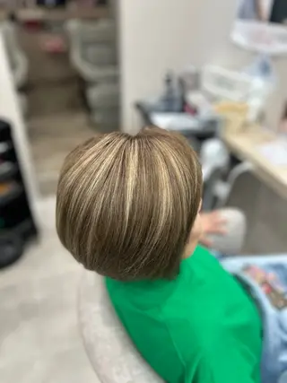 ショート カラー 原田 はなのヘアスタイル