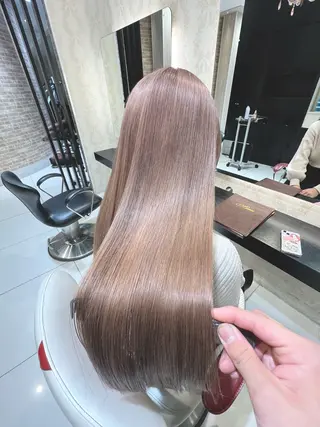 ロング カラー 髪質改善×ハイトーン ✨倉持のヘアスタイル