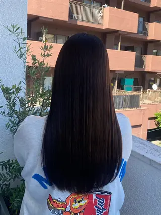 ロング aika /Peigeのヘアスタイル