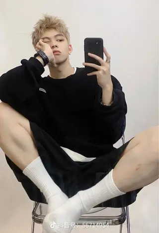 メンズ メンズ特化美容師 ハスイルイのヘアスタイル