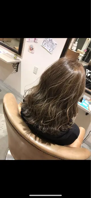 ミディアム カラー ヘアアレンジ 韓国♡ハイライト ♡YURIのヘアスタイル