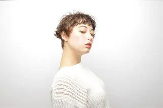 ショート カラー 山本 晶大のヘアスタイル
