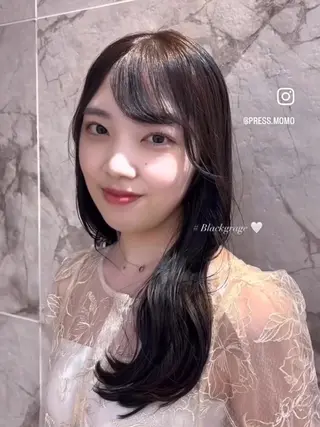 ロング momochan🍑 やわらかいボブ♡のヘアスタイル