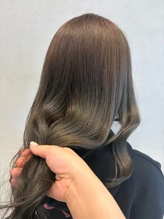 ロング ナチュラル／艶髪💎 maoのヘアスタイル