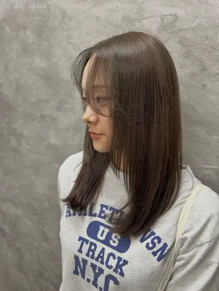 ロング カラー 酸性ストレート/ ボブ/暖色/リコのヘアスタイル