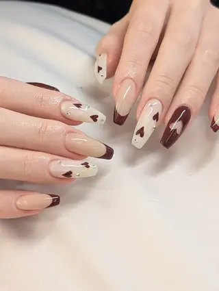 ネイル salon iris 🦋北広島市大曲のネイルデザイン