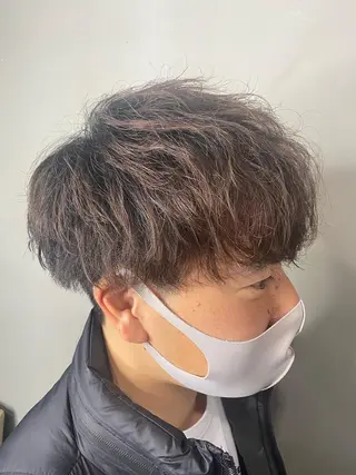 ショート パーマ メンズ 寳泉 章弘のヘアスタイル