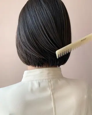 ショート カラー hub hair レイヤー/透明感のヘアスタイル