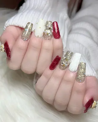 ネイル Feel ‪‪☺︎‬Yuriaのネイルデザイン