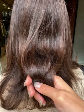 ミディアム カラー NORA銀座 NATSUMIのヘアスタイル