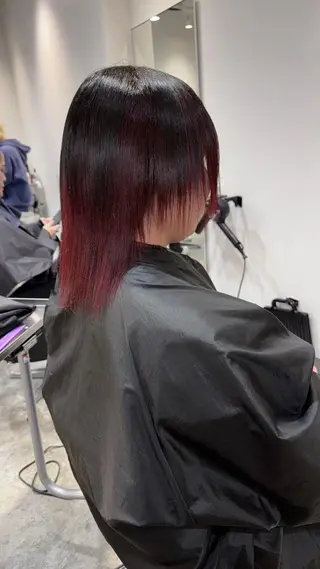 カラー サイレント美容師 アイリィのヘアスタイル