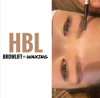 アイブロウ サニーヒルズ SUGIYAMAのマツエク・マツパデザイン