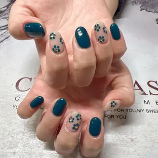 ネイル ガレンドウ 白澤 愛子のネイルデザイン