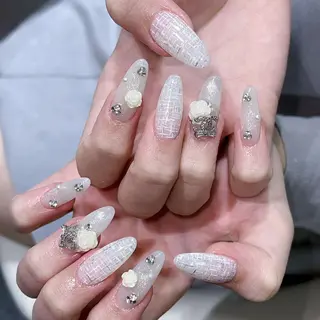 ネイル Queens 榊 まおのネイルデザイン