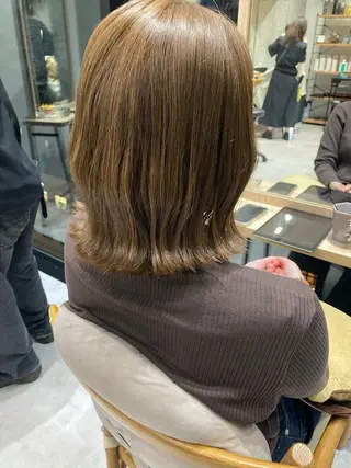 ショート ✨色持ちの良い艶 カラー✨蟹江真世のヘアスタイル