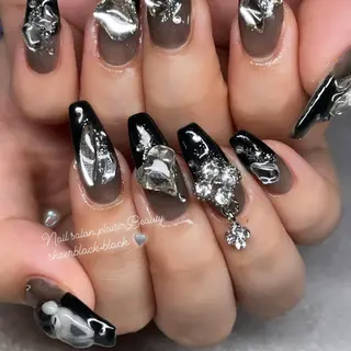 ネイル Nallsalon Plaisirbeauty所属・Plaisir beautyのネイルデザイン