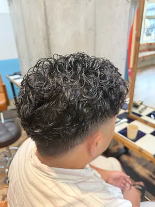 ショート パーマ メンズ レイヤー/髪質改善/ /北 啓吾のヘアスタイル