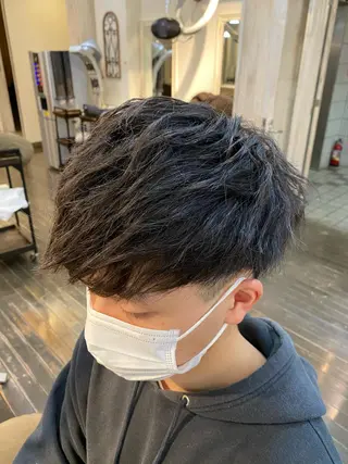 ミディアム メンズ 範馬 勇次郎のヘアスタイル